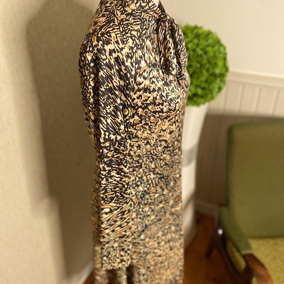 Vintage animal print dress by Stitches Plus, size 14. - Picture 4 of 10